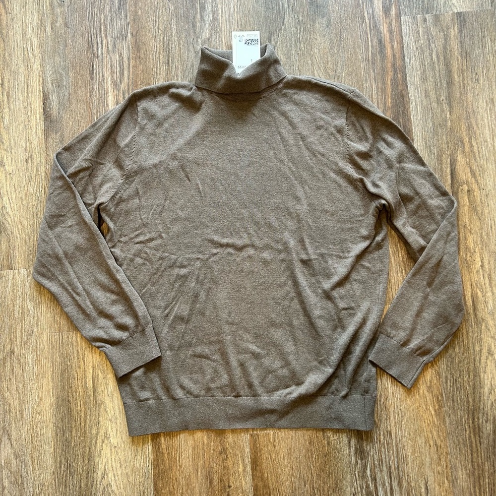 H&M Men's Brown Turtleneck Sweater